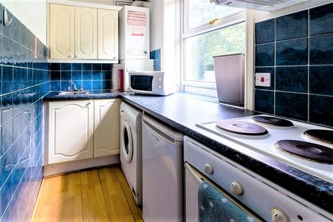 1 bedroom house to rent, HYDE PARK ROAD, Leeds