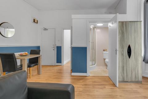 1 bedroom house to rent, HYDE PARK ROAD, Leeds