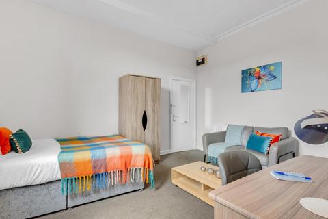 1 bedroom house to rent, HYDE PARK ROAD, Leeds