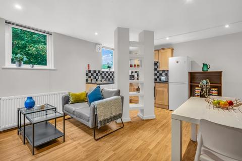 2 bedroom house to rent, CLIFF ROAD - DESIGN HOUSE, Leeds