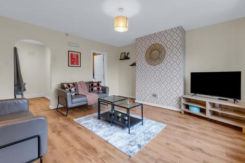 4 bedroom house to rent, TALBOT VIEW, Leeds