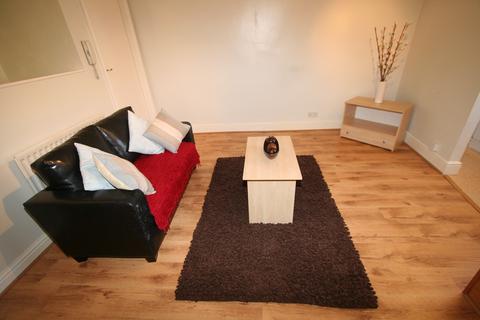 1 bedroom house to rent, KIRKSTALL ROAD, Leeds