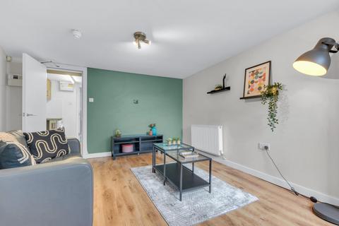 1 bedroom house to rent, BRUDENELL AVENUE, Leeds