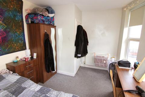 undefined, BRUDENELL AVENUE, Leeds