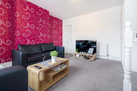1 bedroom in a house share to rent - KIRKSTALL ROAD, Leeds