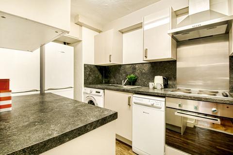 1 bedroom in a house share to rent, VICTORIA ROAD, Leeds