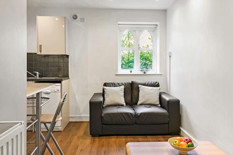 1 bedroom flat to rent, HYDE TERRACE, Leeds