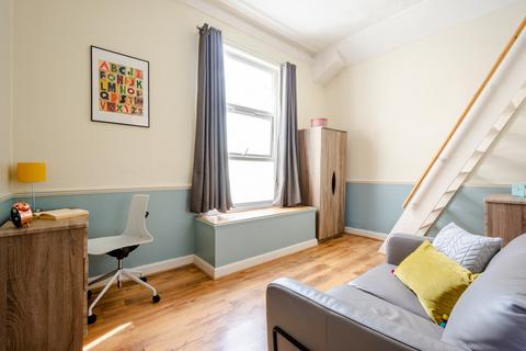 undefined, BRUDENELL ROAD, Leeds