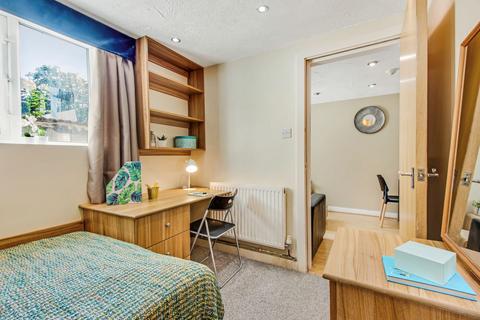 1 bedroom house to rent, WOODSLEY ROAD, Leeds