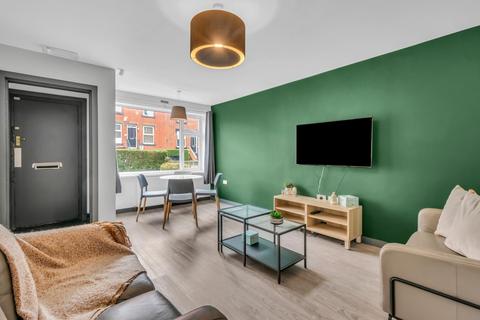 HESSLE WALK, Leeds