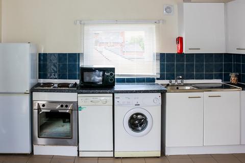 1 bedroom flat to rent, BURLEY ROAD, Leeds