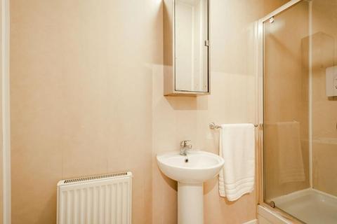 1 bedroom house to rent, BROOKFIELD ROAD, Leeds