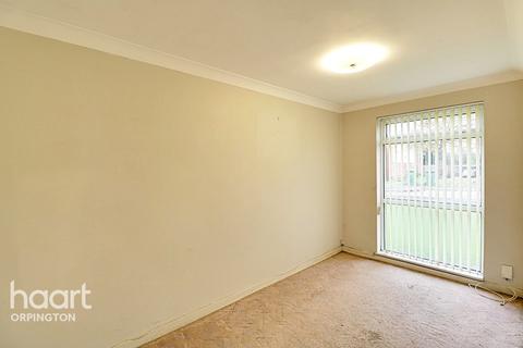5 Craylands, Orpington, BR5 3HA