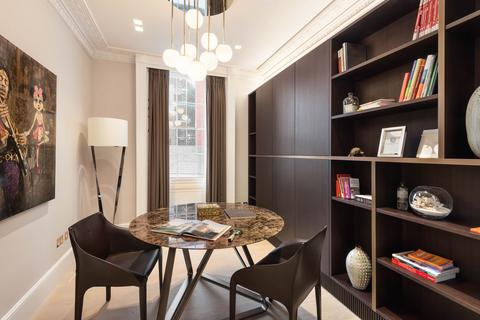 5 bedroom terraced house to rent, Brompton Square, London SW3
