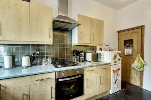 12 Firth Road, Bradford, BD9 4RS