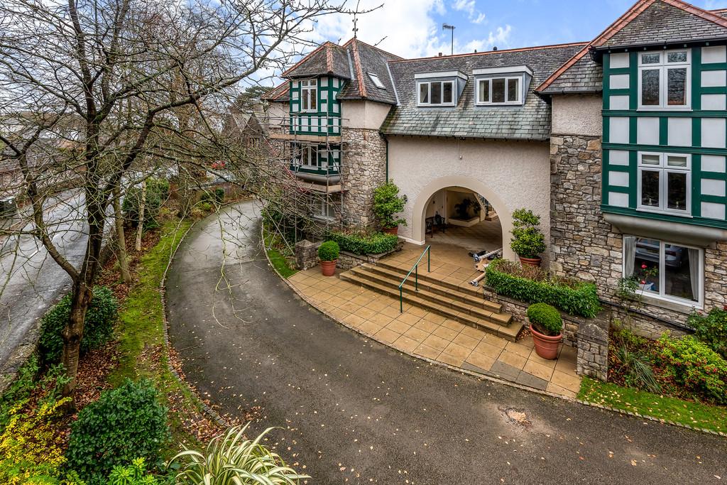 Apartment 14 Heathcliffe Court, Redhills Road, Arnside, Cumbria LA5 0AT