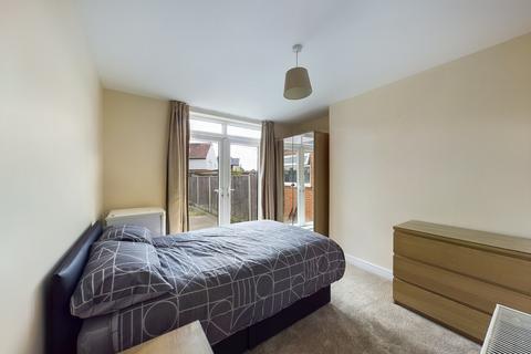 undefined, 288 Carr House Road