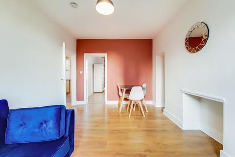 2 bedroom apartment to rent - Wellington Way, London, E3