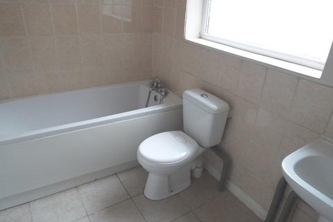2 bedroom terraced house to rent, 14 Farringdon Street