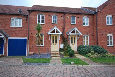 2 bedroom terraced house to rent, Great Gables, Stevenage