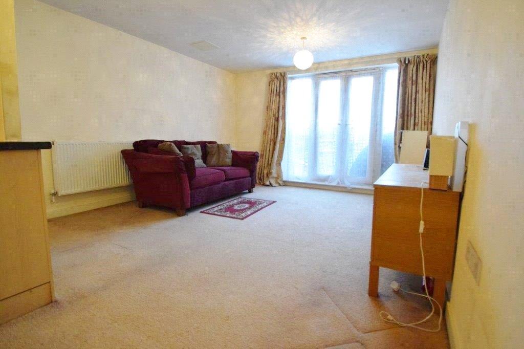 Aspects Court, Slough, SL1 1 bed apartment £120,250