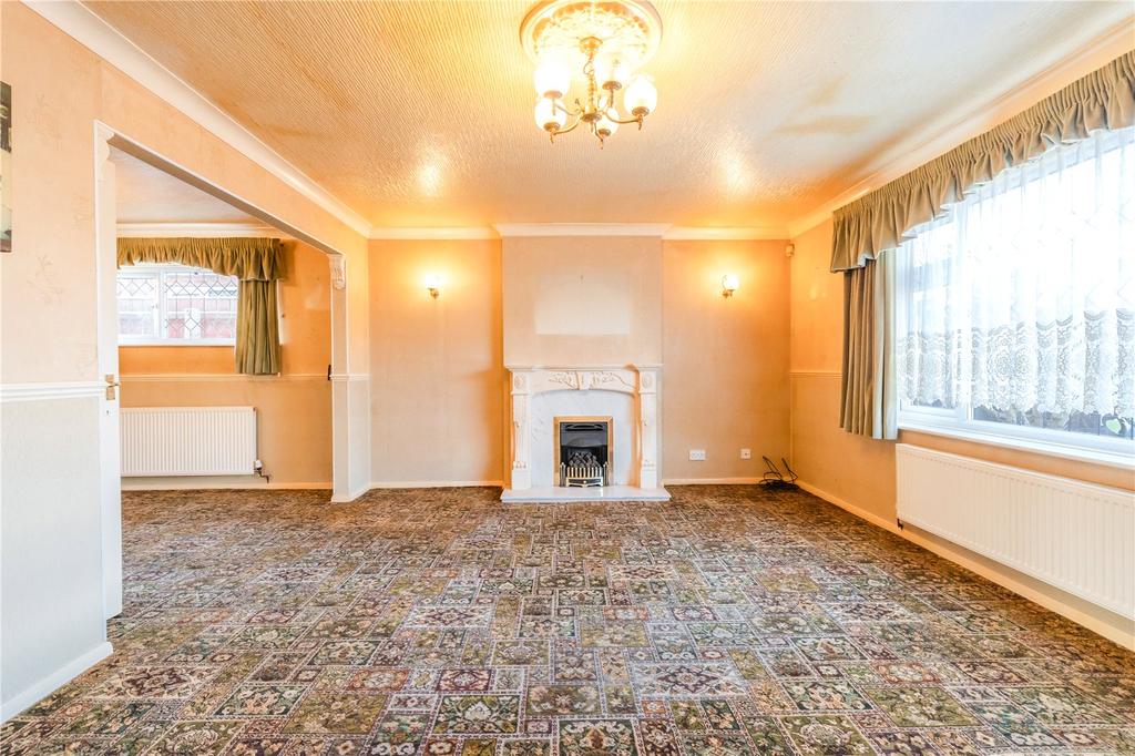 Priory Road, Grimsby, DN37 2 bed bungalow £180,000