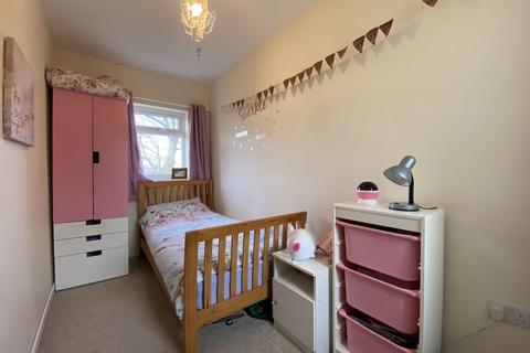 9 Crescent Close, Cowbridge, CF71 7EB