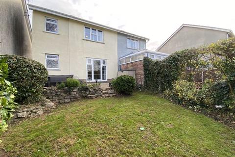 9 Crescent Close, Cowbridge, CF71 7EB