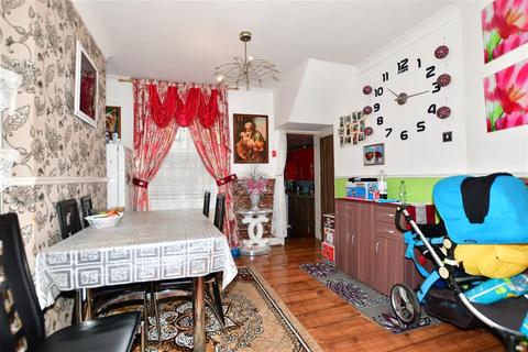 17 Brockley Road, Margate, CT9 2BS