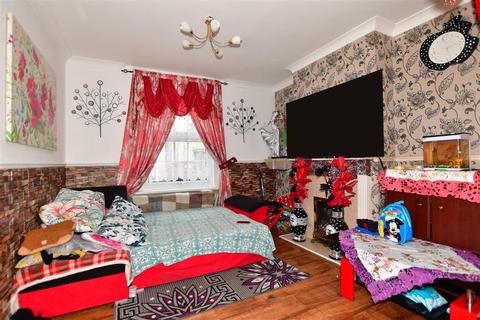 17 Brockley Road, Margate, CT9 2BS
