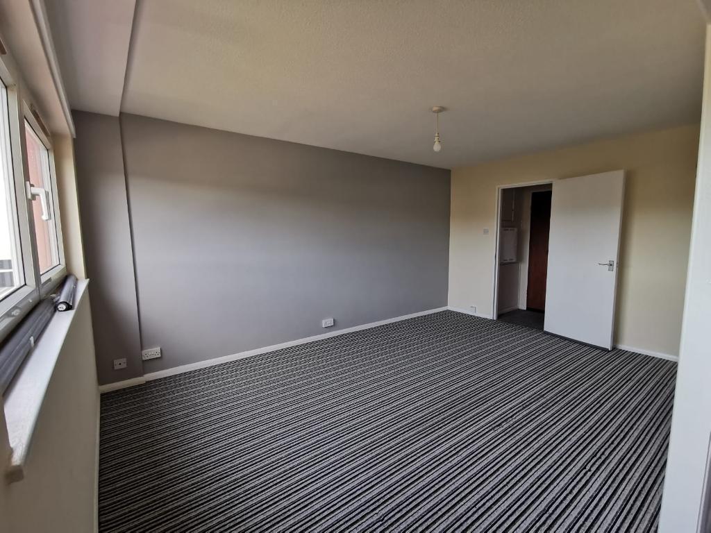 Beaconview Road, West Bromwich, West... 2 bed flat £550 pcm (£127 pw)