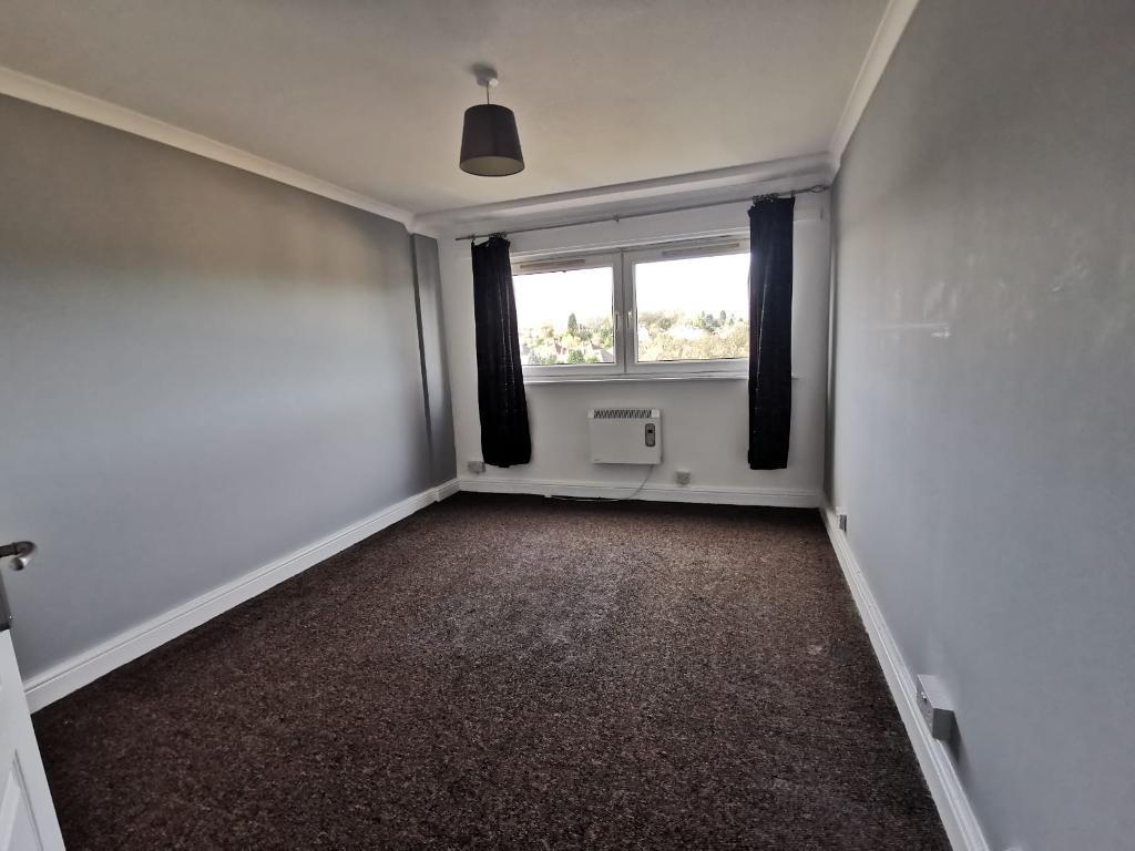 Beaconview Road, West Bromwich, West... 2 bed flat £550 pcm (£127 pw)