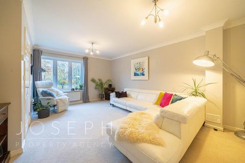 1 Firefly Way, Ipswich, IP3 9TP