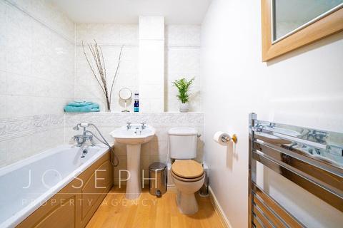 1 Firefly Way, Ipswich, IP3 9TP