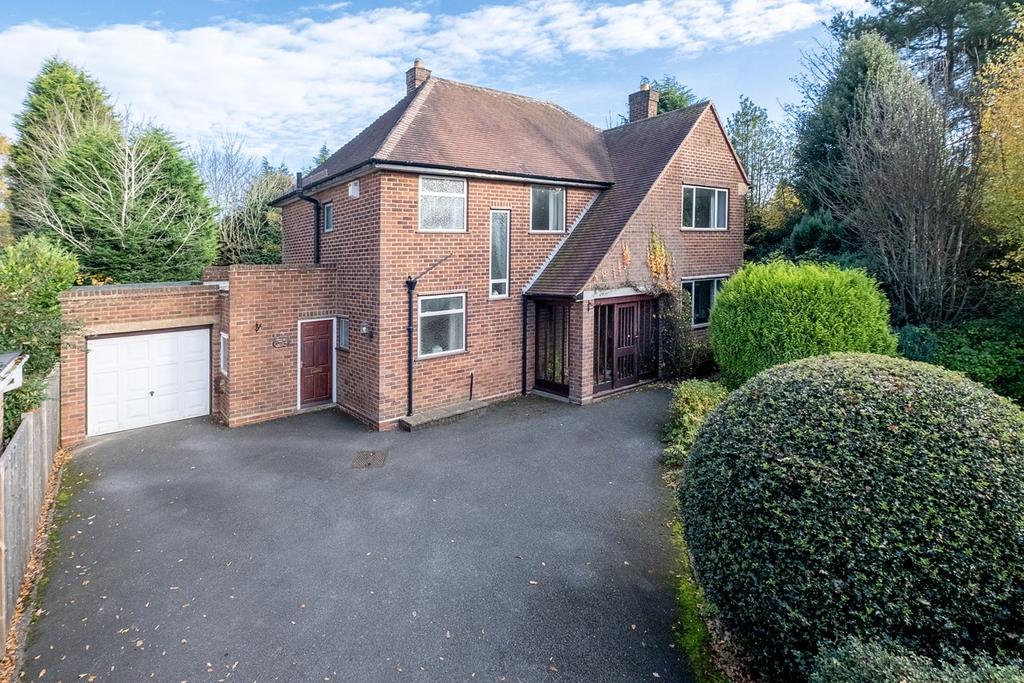 Walsall Road, Sutton Coldfield, B74 4 bed detached house £650,000