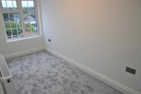 14 Kingsley Road, Orpington, BR6 6AX