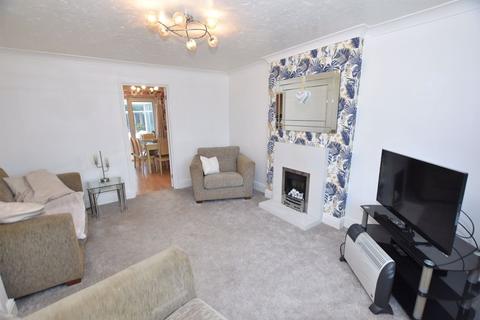43 Alnwick Drive, Wirral, CH46 6ET