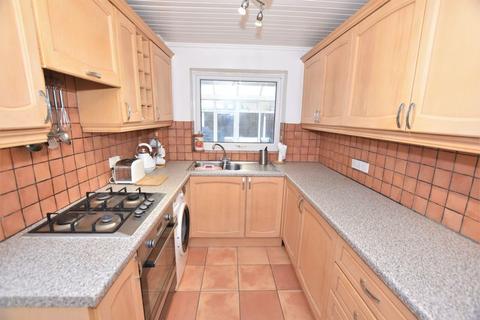 43 Alnwick Drive, Wirral, CH46 6ET