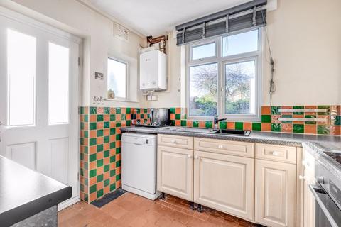 38 Mayfair Avenue, Worcester Park, KT4 7SL