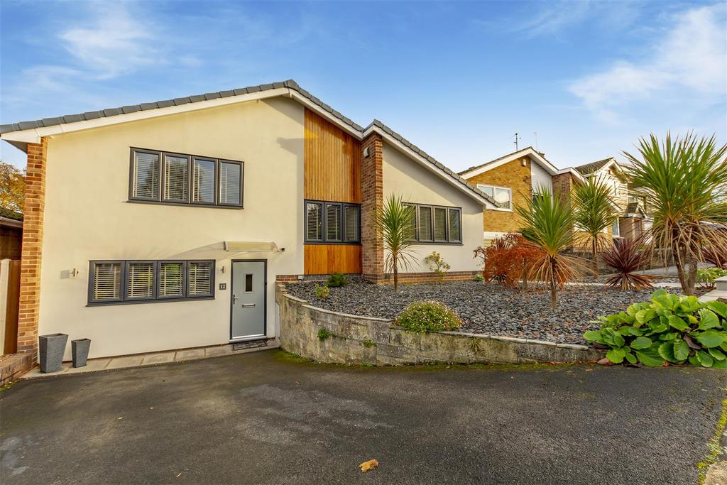 Ullswater Crescent, Bramcote 4 bed detached house £525,000