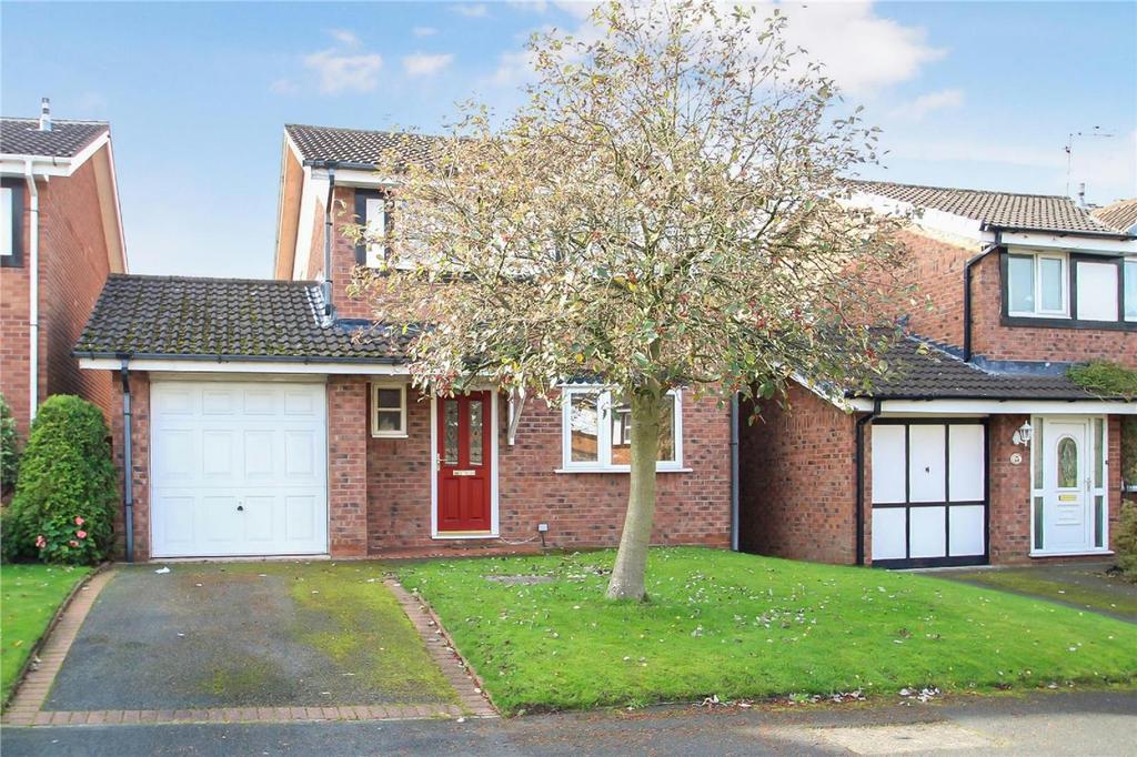 Medway Crescent, Altrincham 3 bed detached house £450,000