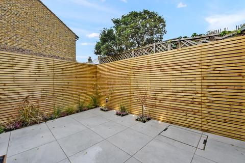 57 Princes Road, Richmond, TW10 6DQ