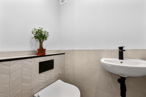 57 Princes Road, Richmond, TW10 6DQ