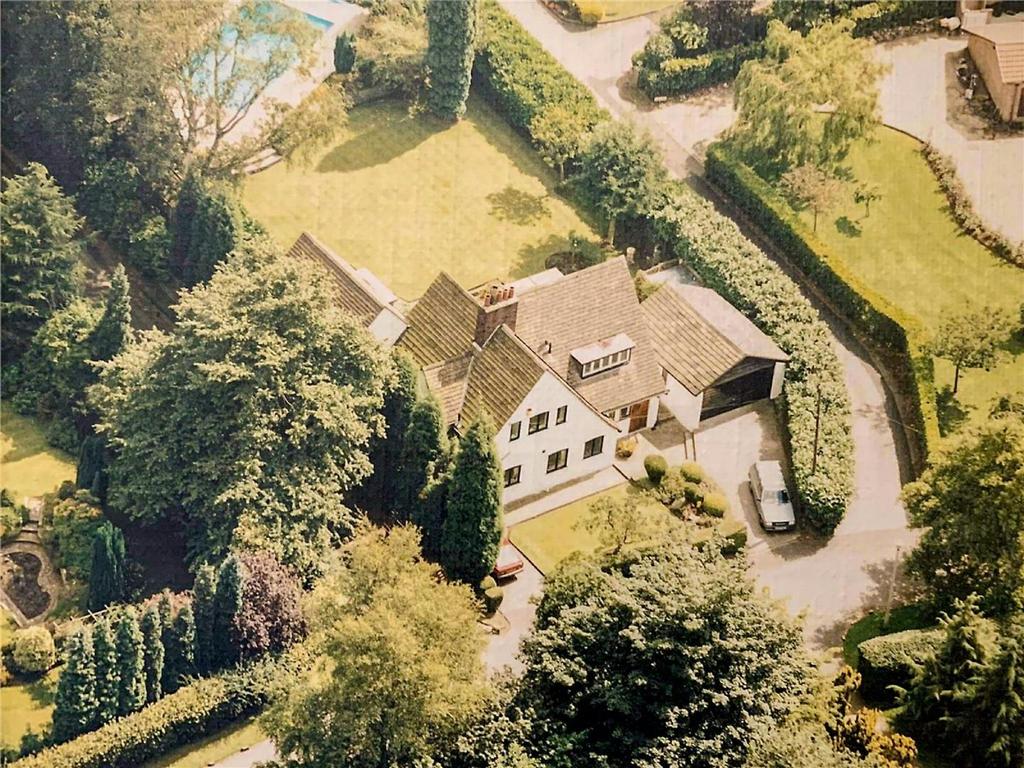 Barrow Lane, Hale, Altrincham 4 bed detached house £1,400,000