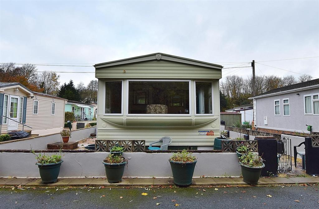 Cartlett, Haverfordwest 2 bed park home £40,000