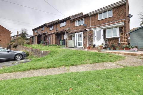 20 Mistley Close, Bexhill-on-sea, TN40 2TD