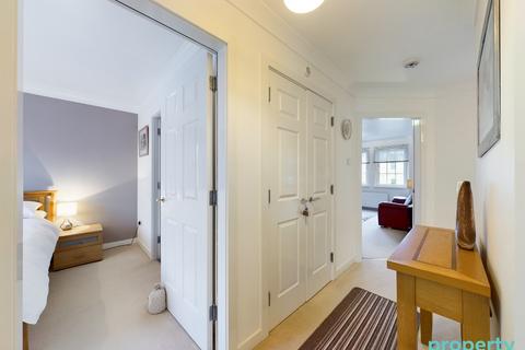 3 bedroom flat to rent, Kirktonholme Gardens, East Kilbride, South Lanarkshire, G74