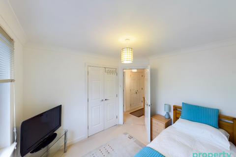 3 bedroom flat to rent, Kirktonholme Gardens, East Kilbride, South Lanarkshire, G74