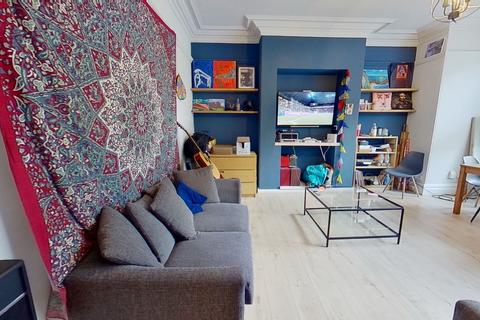 7 bedroom terraced house to rent, Wood Lane, Headingley, Leeds, West Yorkshire