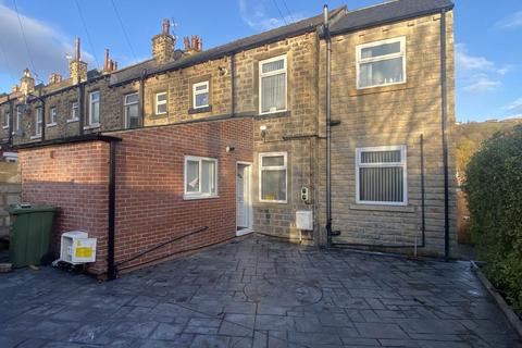 2 bedroom flat to rent, Bromley Road, Huddersfield, West Yorkshire, HD2